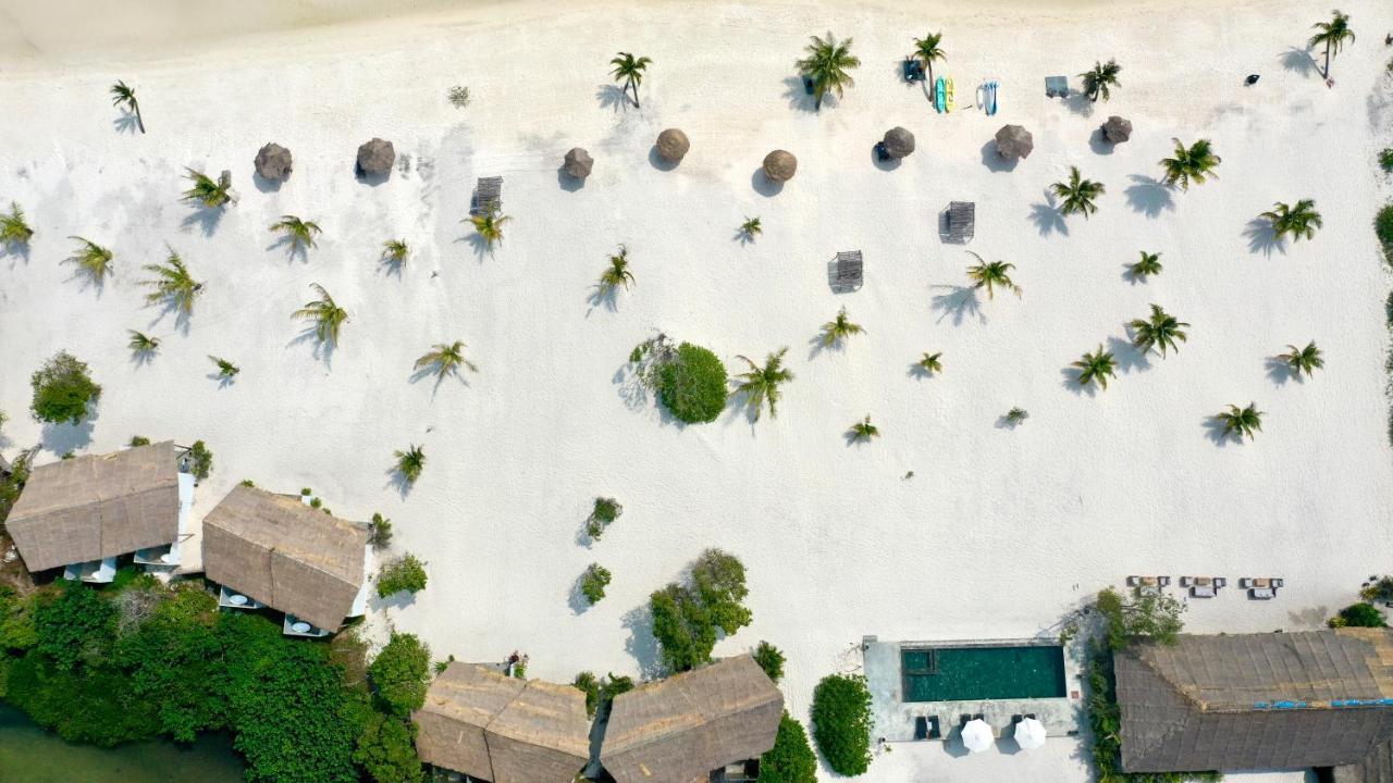מלון Pagoda Beach The Secret Garden Koh Rong מראה חיצוני תמונה